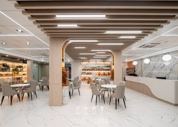 炳翰人蔘形像館